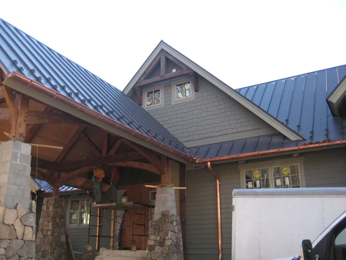 Craftsman Roofing team delivering quality roofing work in North Central Industrial
